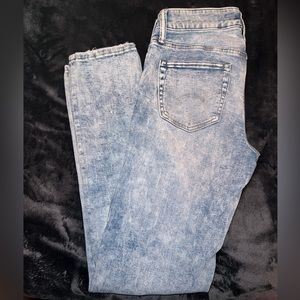 Men’s American Eagle Airflex + Jeans